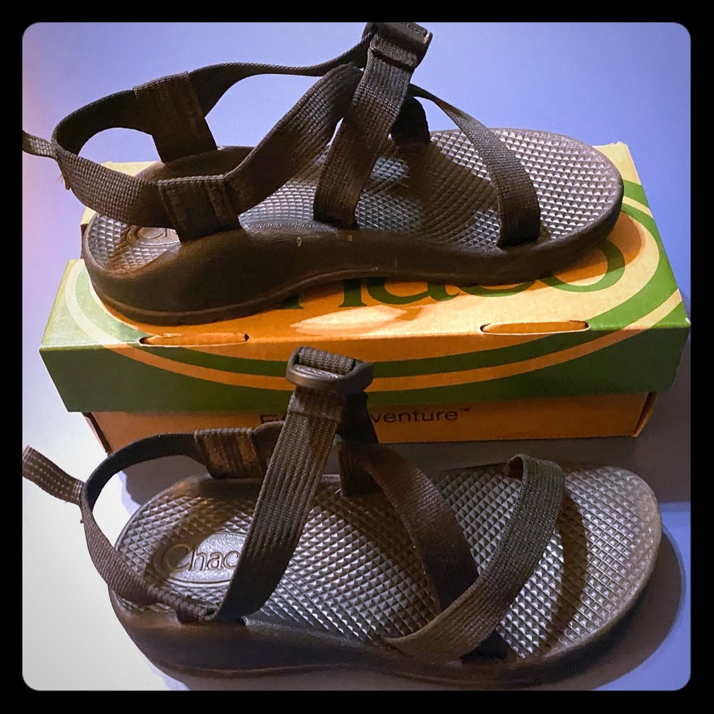 Kids Chaco Sandals Like New Black Size 4